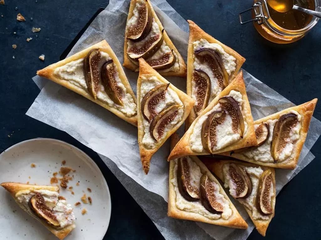 Jak przygotować idealne ciastko z francuskiego ciasta z kremem?