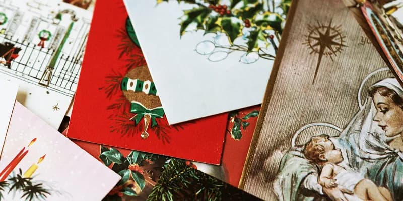 Kartki świąteczne po francusku: piękne życzenia na każdą okazję