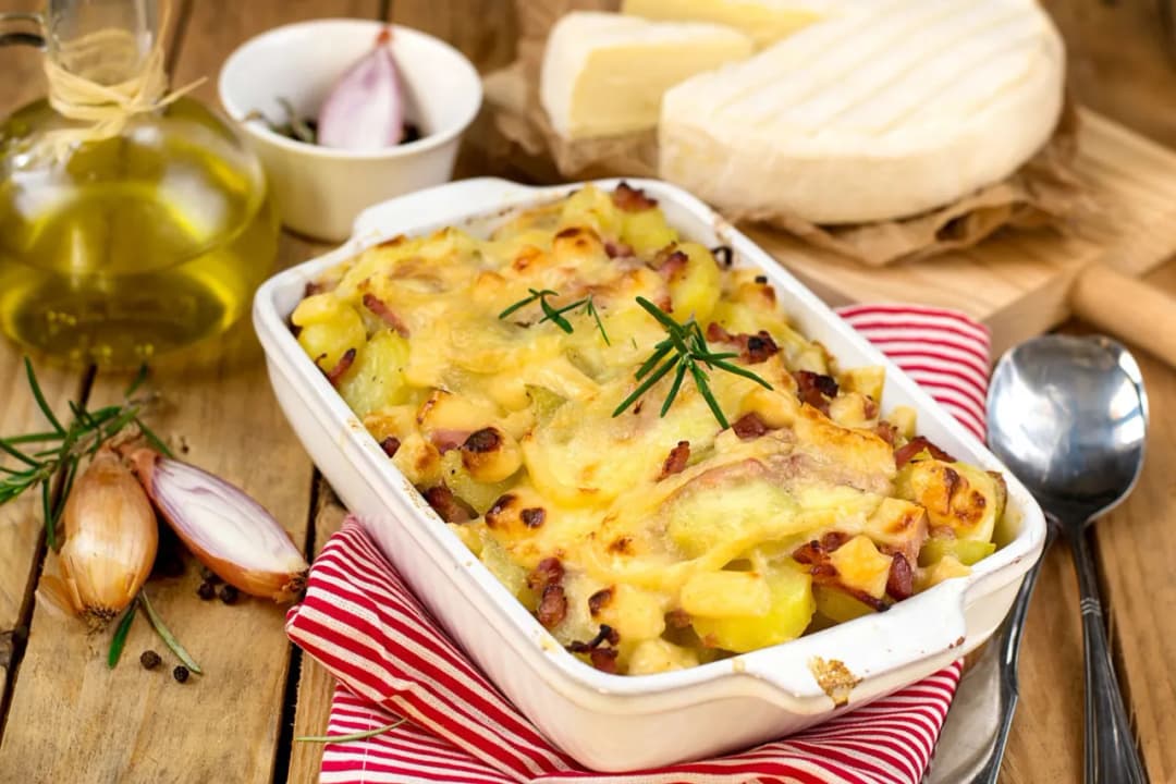 Tartiflette: odkryj sekrety tej pysznej zapiekanki serowej