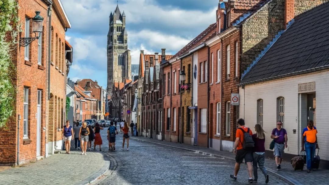 Flamandowie: tajemnice kultury i języka ludności Flandrii